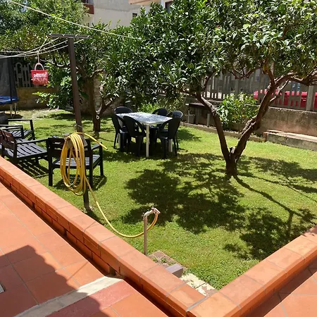 Con Giardino E Parcheggio Privato Musci Daire